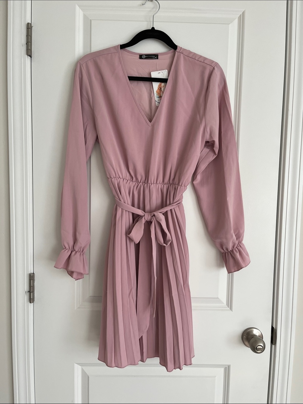 Pleated Waist Tie Long Sleeve Dress in Dusty Rose